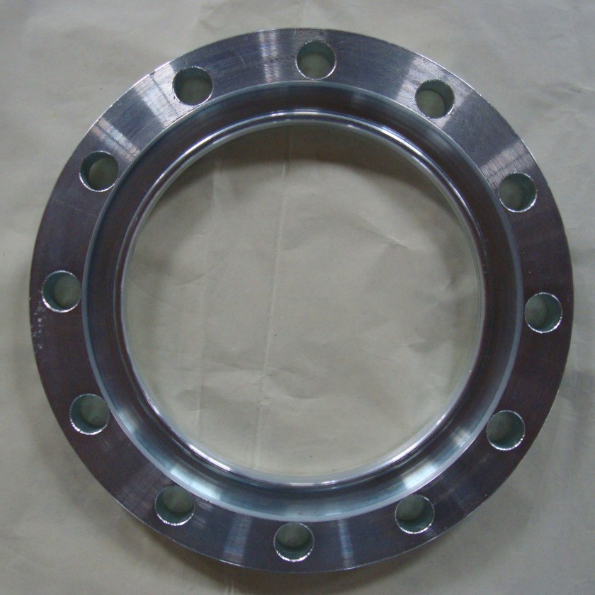 Grooved flange